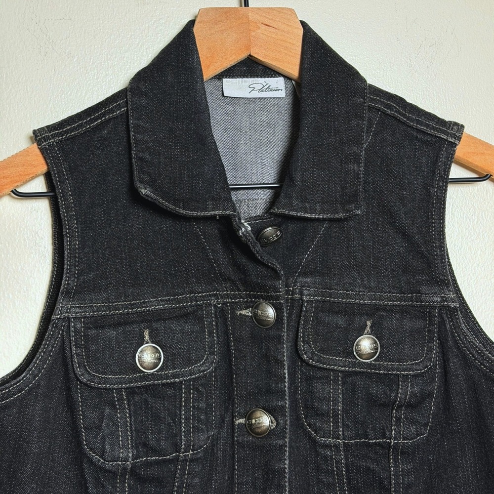 Chicos Platinum Black Denim Vest Dark Wash Button Front Collared Size 0 Small - Picture 5 of 6